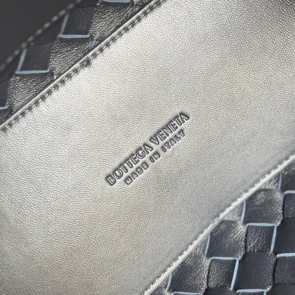BOTTEGA VENETA BV Small Andiamo