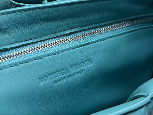 Bottega Veneta Padded Cassette