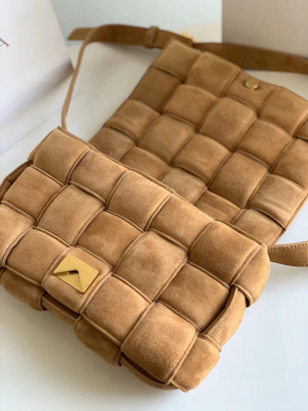 Bottega Veneta The Chain Cassette