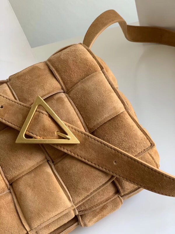 Bottega Veneta The Chain Cassette