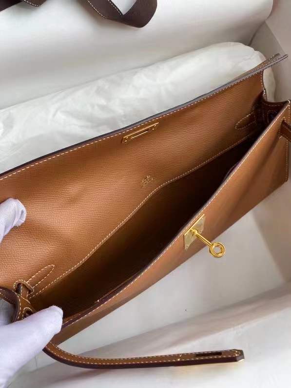 Hermes Kelly Cut