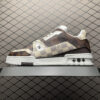 Low-top casual sneakers