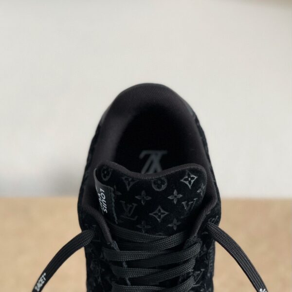 BlackWhite Lettering Sneakers
