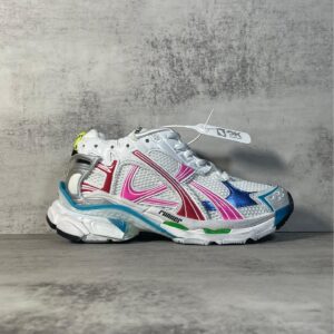 Runner colorful sneakers