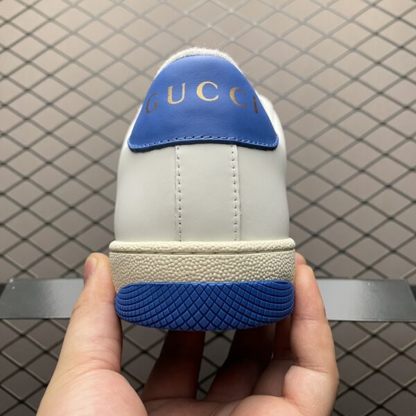 Retro casual sneakers