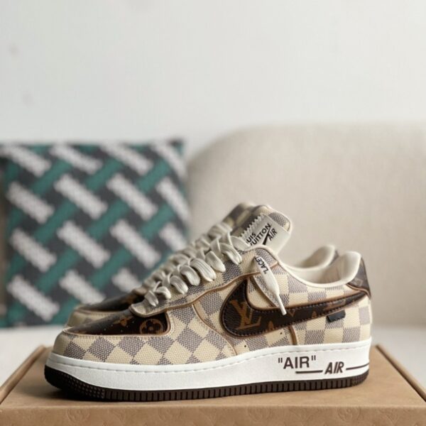Air Force 1 Low Monogram Brown