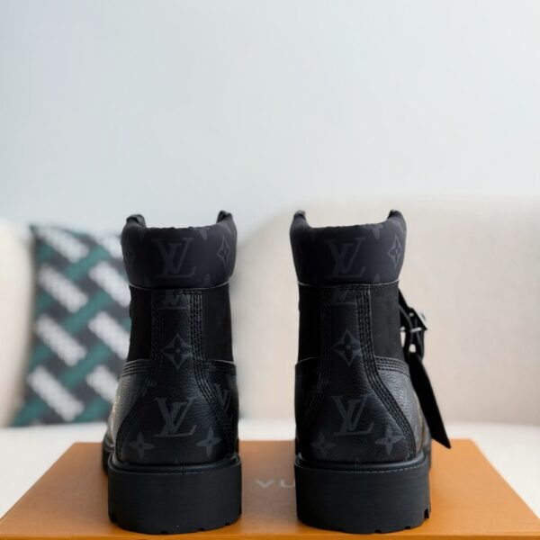 「#2528」Wheat colored letter ankle boots