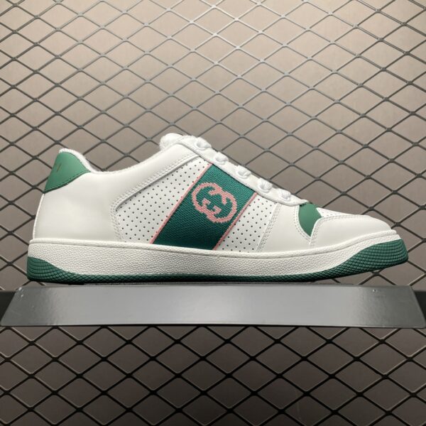 Retro casual sneakers