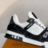 White Black Trainer