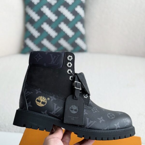 「#2528」Wheat colored letter ankle boots