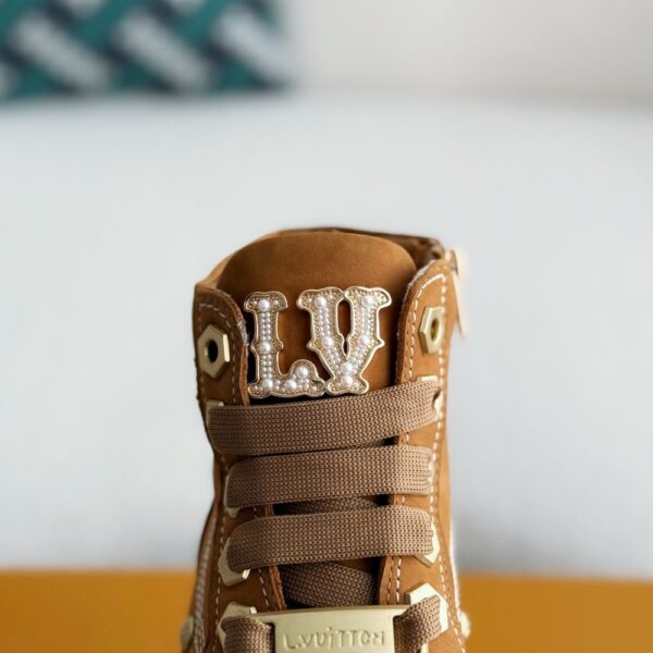 「#2521」Wheat colored letter ankle boots