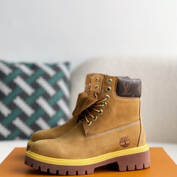 「#2511」Wheat colored letter ankle boots