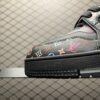 Low-top casual sneakers
