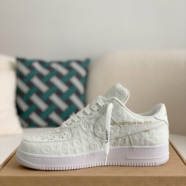 BlackWhite Lettering Sneakers