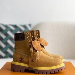 「#2511」Wheat colored letter ankle boots
