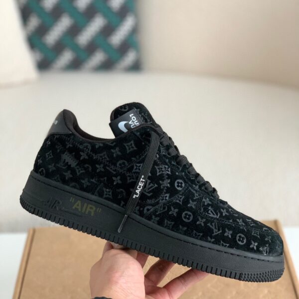 BlackWhite Lettering Sneakers