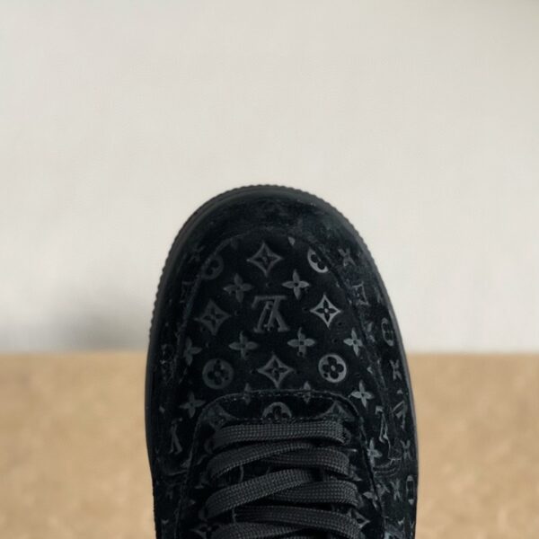 BlackWhite Lettering Sneakers