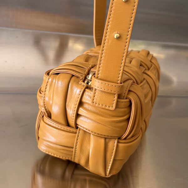 Bottega Veneta BV Small Brick Cassette