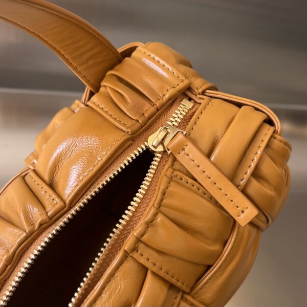Bottega Veneta BV Small Brick Cassette