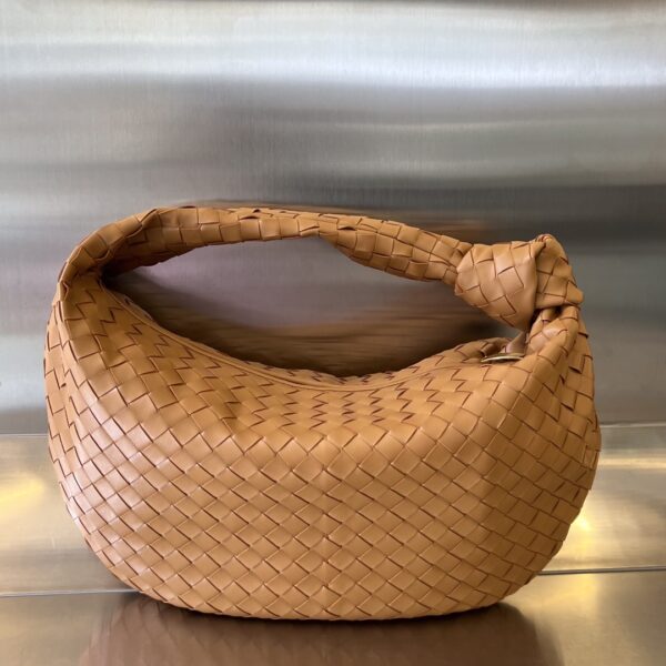 Bottega Veneta Classic Jodie