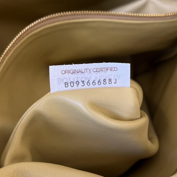 Bottega Veneta Classic Jodie
