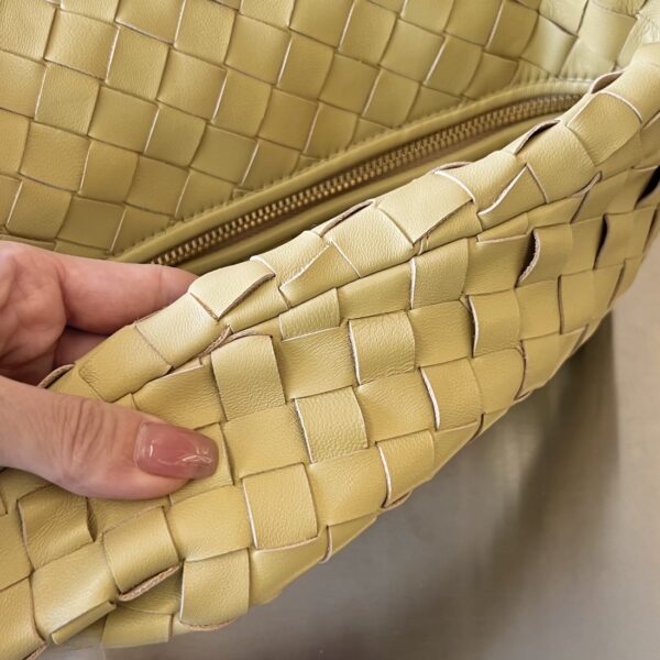 Bottega Veneta Classic Jodie