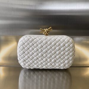 Bottega Veneta Knot