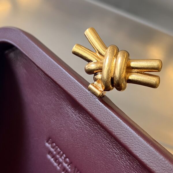 Bottega Veneta Knot