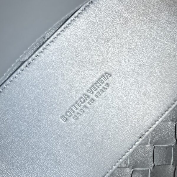 BOTTEGA VENETA BV Small Andiamo