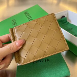 Bottega Veneta BV Intrecciato Bill Clip Wallet