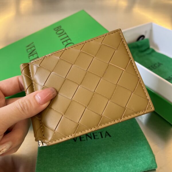 Bottega Veneta BV Intrecciato Bill Clip Wallet