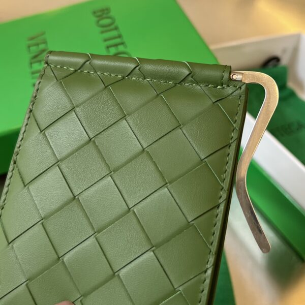 Bottega Veneta BV Intrecciato Bill Clip Wallet