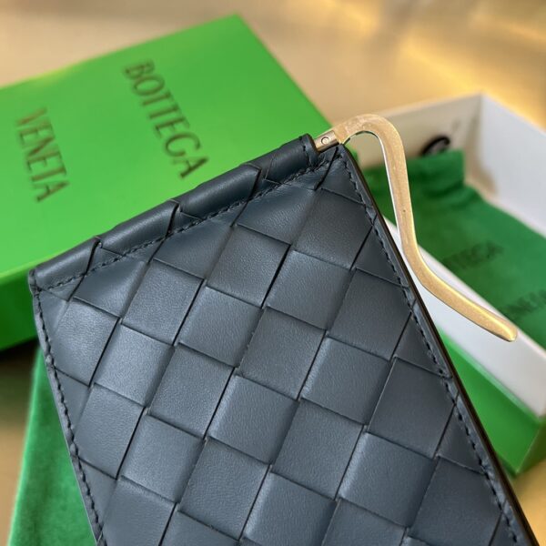 Bottega Veneta BV Intrecciato Bill Clip Wallet