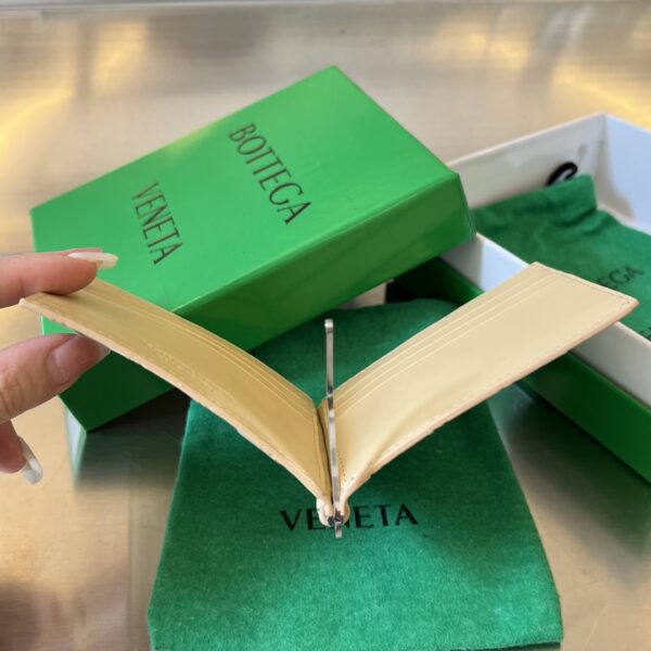 Bottega Veneta BV Intrecciato Bill Clip Wallet