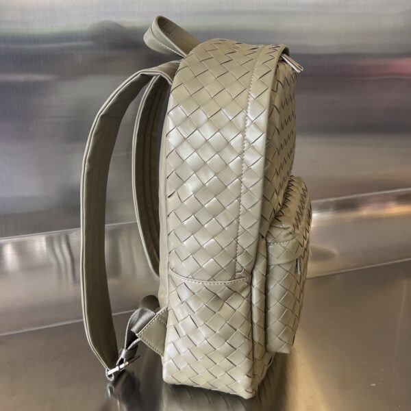 Bottega Veneta BV Small Intrecciato Backpack