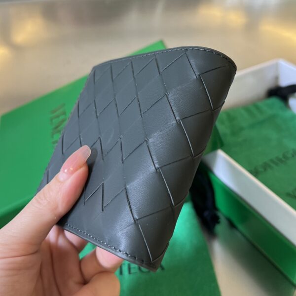 Bottega Veneta Intrecciato Bi-Fold Wallet