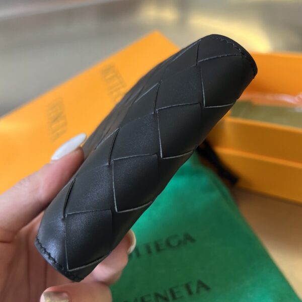 Bottega Veneta Intrecciato Bi-Fold Wallet