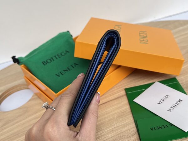Bottega Veneta Intrecciato Bi-Fold Wallet