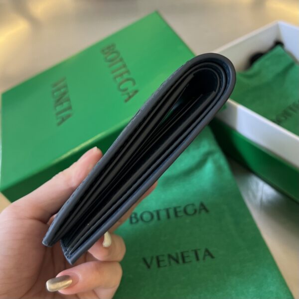 Bottega Veneta Intrecciato Bi-Fold Wallet