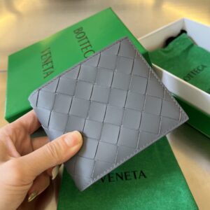 Bottega Veneta Intrecciato Bi-Fold Wallet