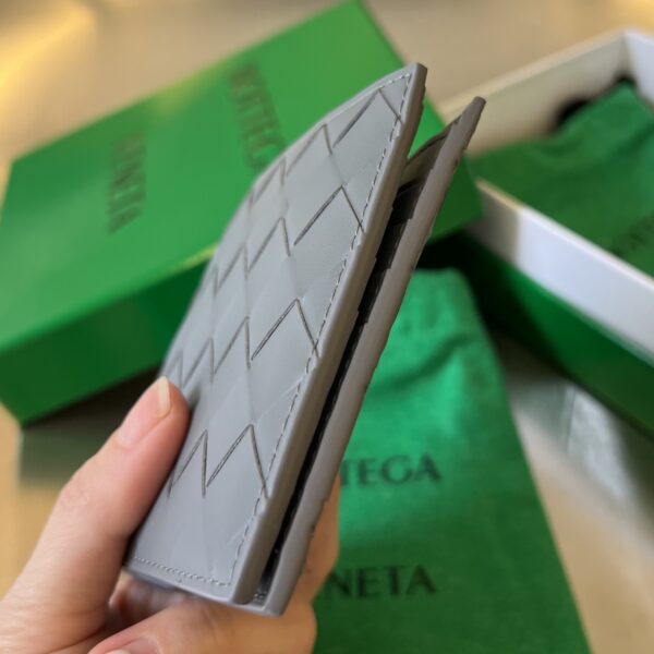Bottega Veneta Intrecciato Bi-Fold Wallet