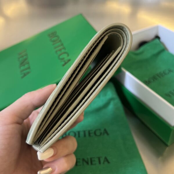 Bottega Veneta Intrecciato Bi-Fold Wallet