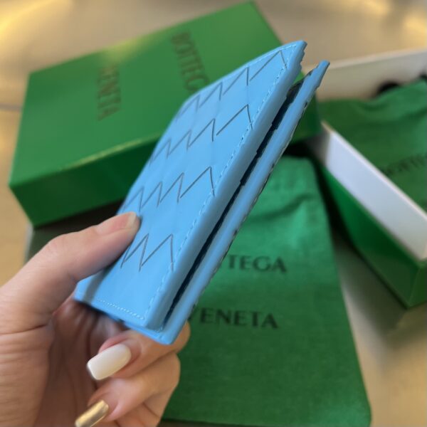 Bottega Veneta Intrecciato Bi-Fold Wallet