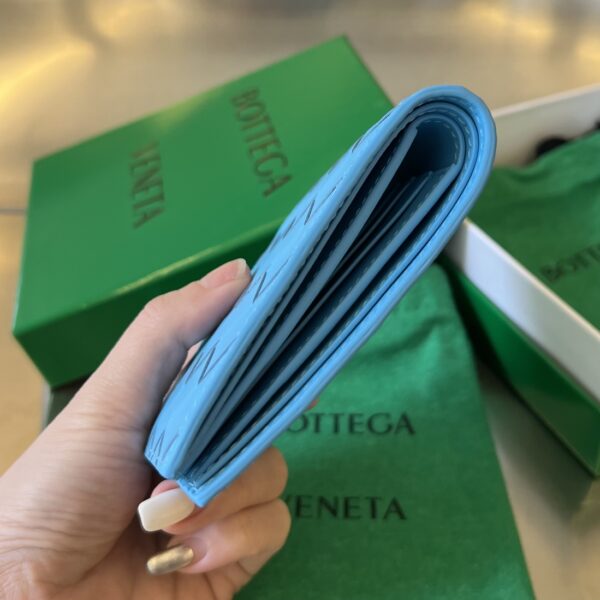 Bottega Veneta Intrecciato Bi-Fold Wallet