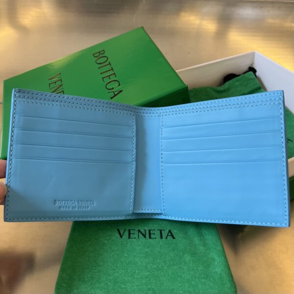 Bottega Veneta Intrecciato Bi-Fold Wallet