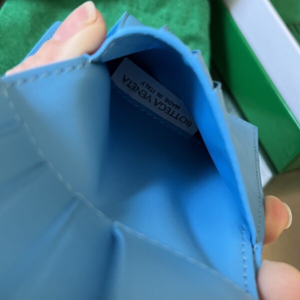 Bottega Veneta Intrecciato Bi-Fold Wallet