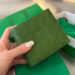 Bottega Veneta Intrecciato Bi-Fold Wallet