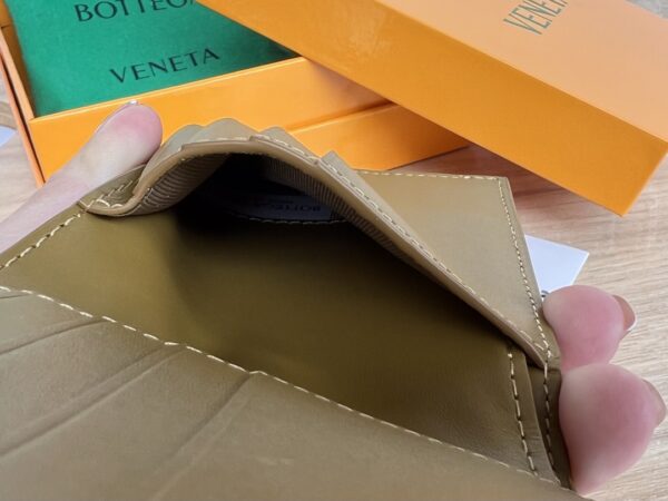 Bottega Veneta Intrecciato Bi-Fold Wallet
