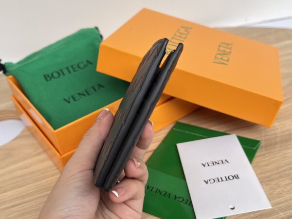 Bottega Veneta Intrecciato Bi-Fold Wallet