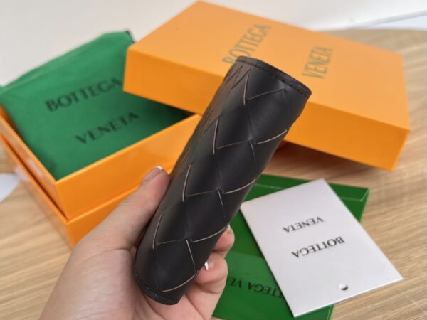 Bottega Veneta Intrecciato Bi-Fold Wallet